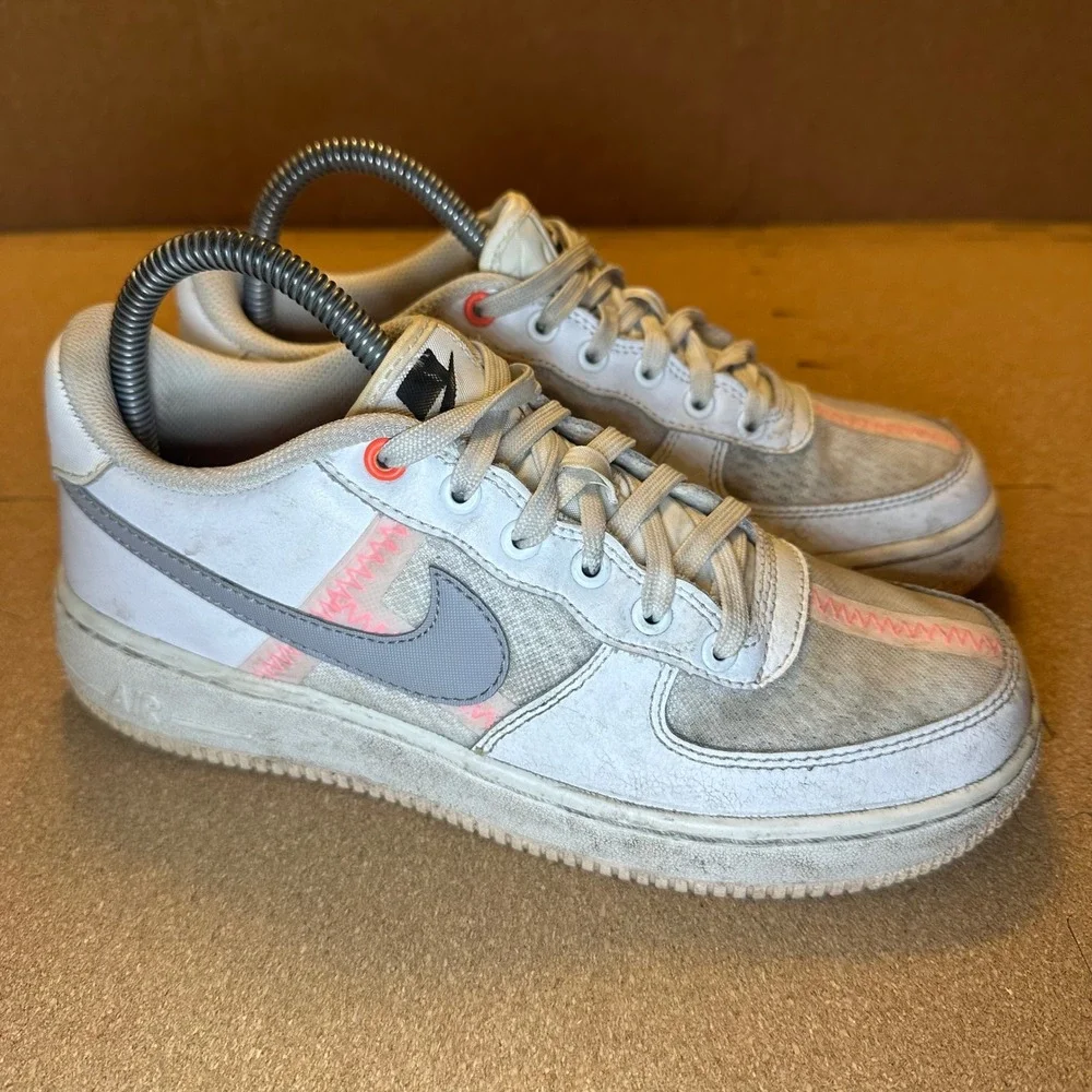 Nike Air Force 1 Low White Grey Pink Zig Zag AV0743-100 Kids 5.5Y Sneakers‎